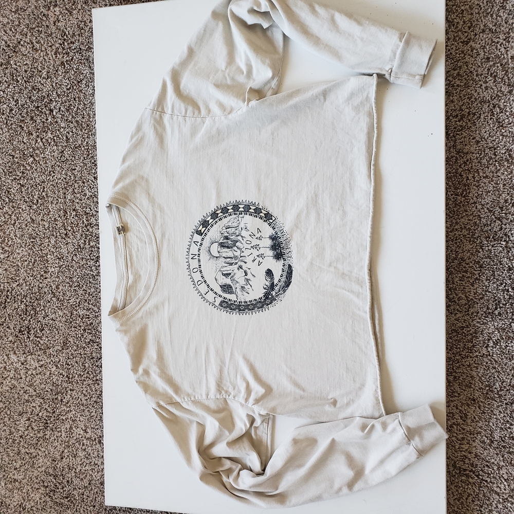 Sedona Arizona Long Sleeve Croptop Destination Travel Exercise Workout Shirt #21 - Picture 4 of 7